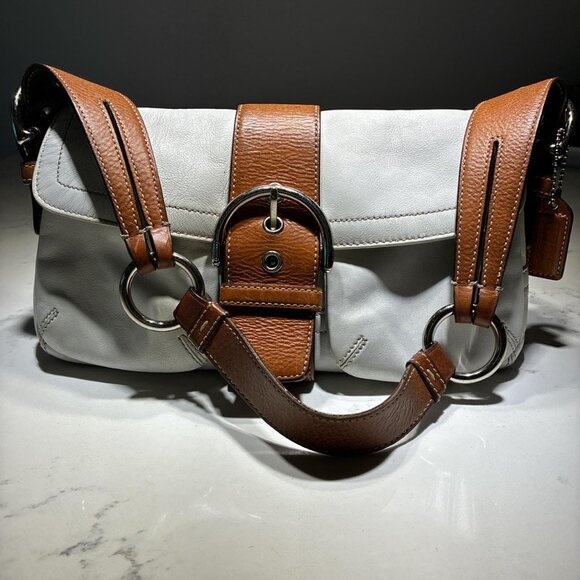 Coach #3653 Soho Pocket Flap - Picture 1 of 7